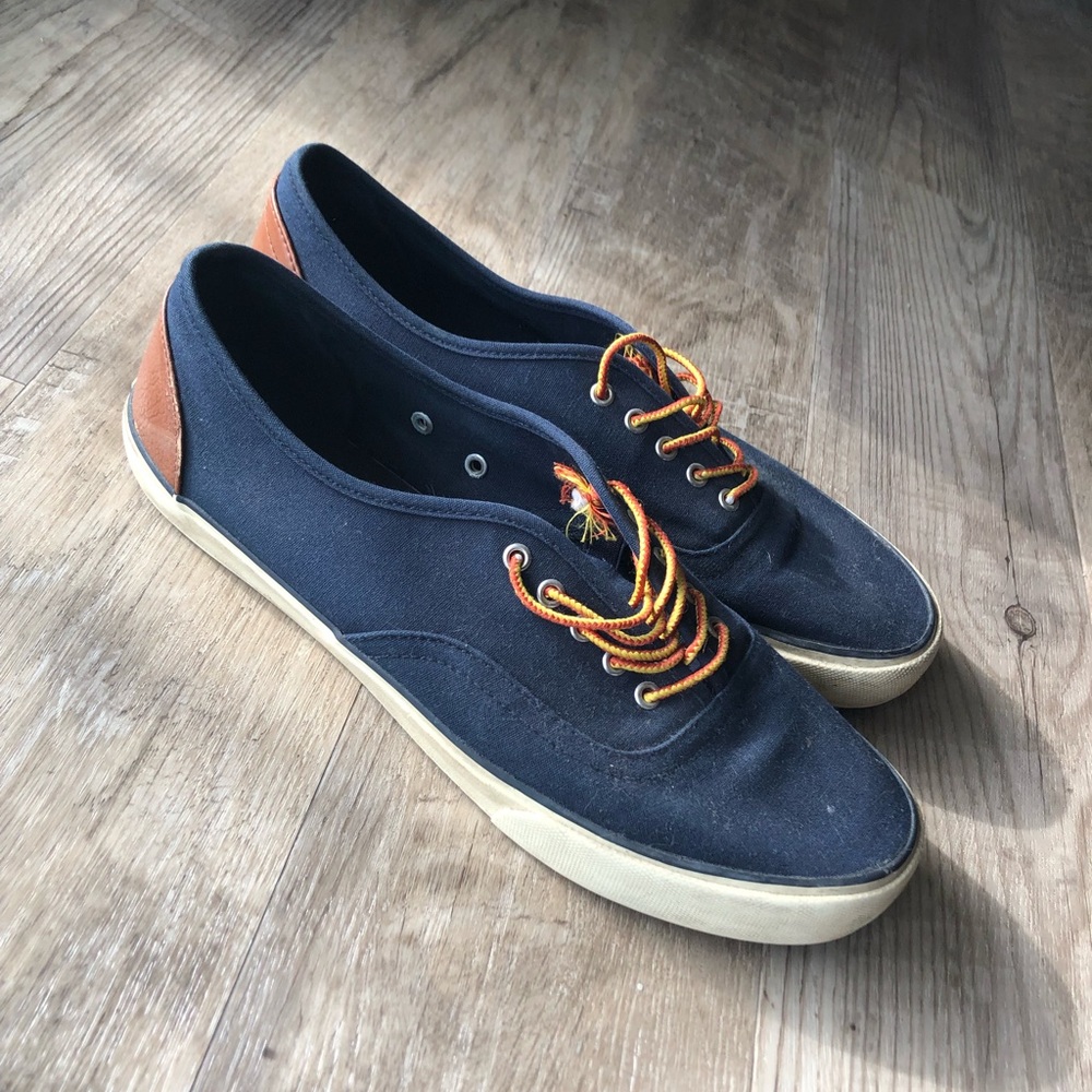 AEO • Shoes